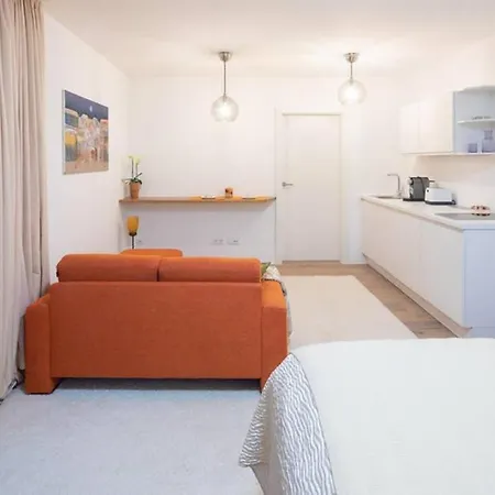 アパート Modernes Josefiau *